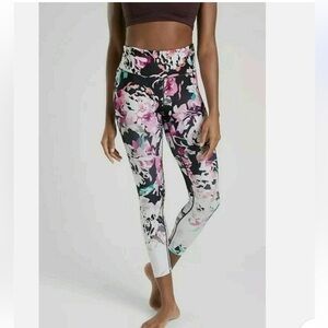 Athleta Elation Blossom 7/8 Tight in Powervita, SPRING NIGH SIZE M
